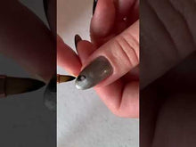 Load and play video in Gallery viewer, Rose Gold Double Sided Nylon Hair Nail Art Brushes